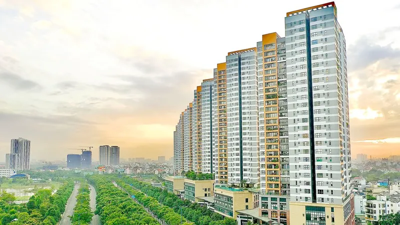 PCT UBND TPHCM Bùi Xuân Cường phát biểu với đoàn giám sát