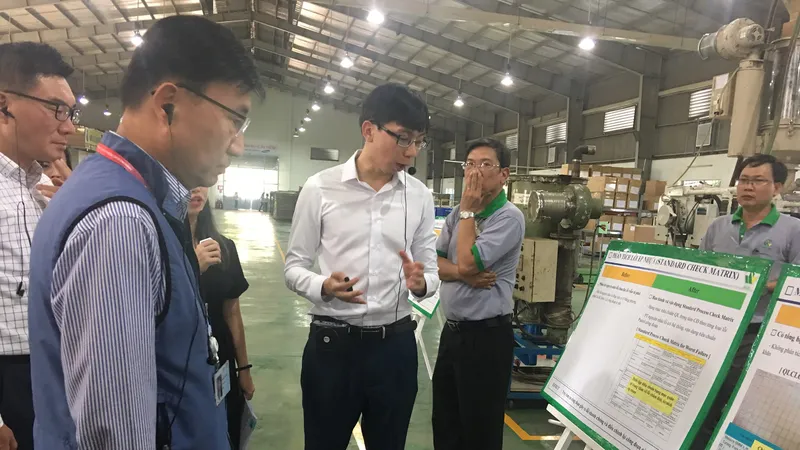 Đoàn chuyên gia của Tập đoàn Samsung tìm kiếm cơ hội thu mua sản phẩm công nghiệp hỗ trợ của doanh nghiệp Việt Nam