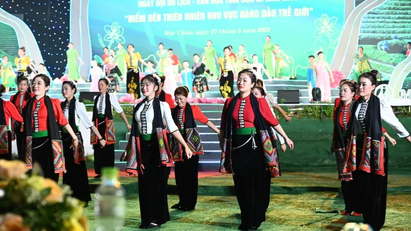 Sơn La khai mạc Ngày hội du lịch văn hóa "Điểm đến thiên nhiên khu vực hàng đầu thế giới"