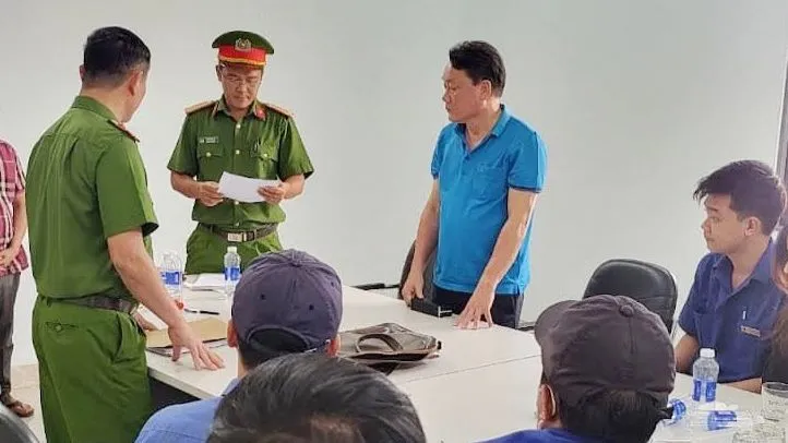 Bắt 2 lãnh đạo trung tâm đăng kiểm ở Gia Lai 