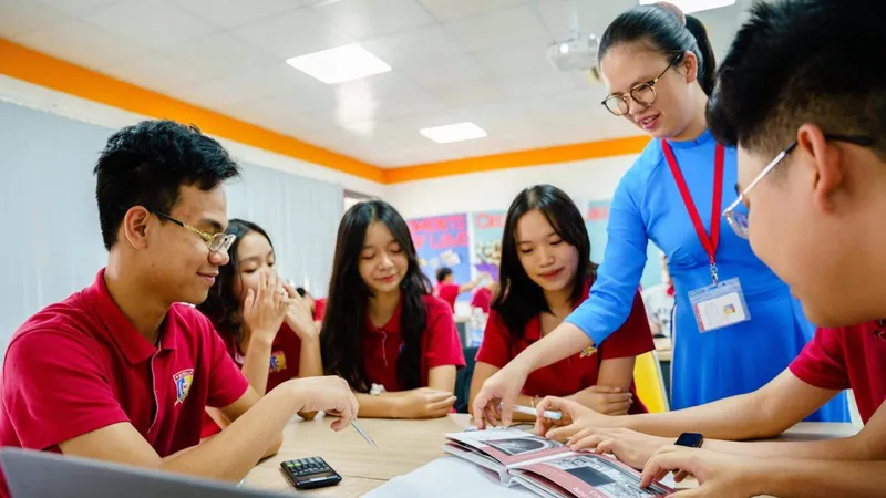 Hoạt động tư vấn cho học sinh chọn ngành, chọn nghề
