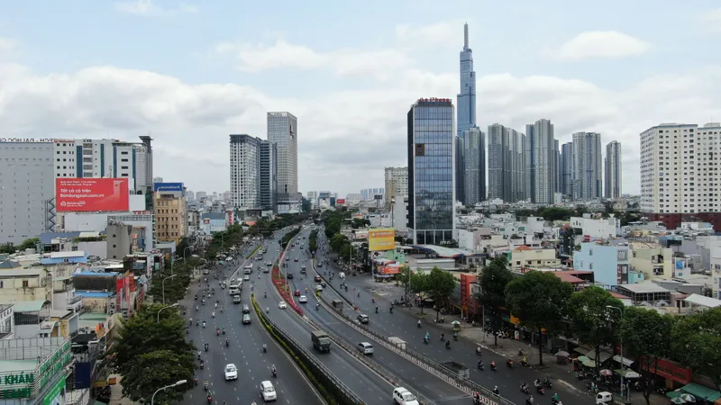 Đường Điện Biên Phủ (quận Bình Thạnh, TPHCM). Ảnh: HOÀNG HÙNG