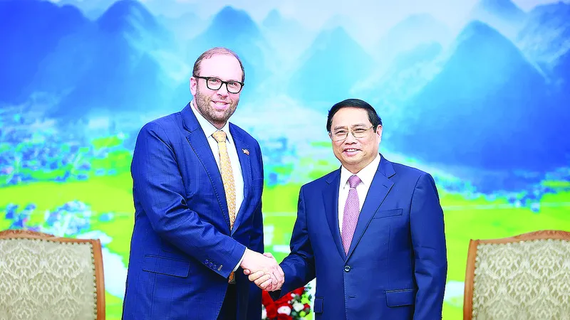 Thủ tướng Phạm Minh Chính tiếp Chủ tịch Ủy ban Thuế vụ Hạ viện Hoa Kỳ Jason Smith