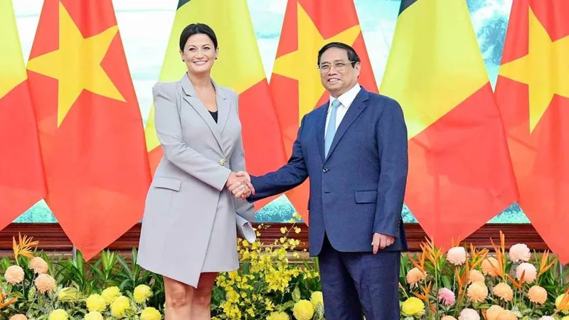 Thủ tướng Phạm Minh Chính đón tiếp Chủ tịch Thượng viện Vương quốc Bỉ Stéphanie D’Hose tại Trụ sở Chính phủ. Ảnh: VIẾT CHUNG 