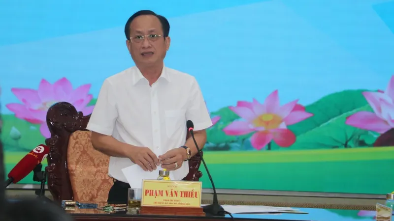 Sau 1 ngày công bố, số điện thoại đường dây nóng của Chủ tịch UBND tỉnh Bạc Liêu nhận gần 250 cuộc gọi, tin nhắn