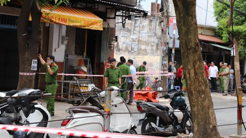 Công an phong tỏa hiện trường