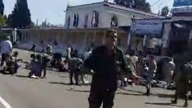 Vụ tấn công học viện quân sự ở Syria: Ít nhất 100 người đã thiệt mạng