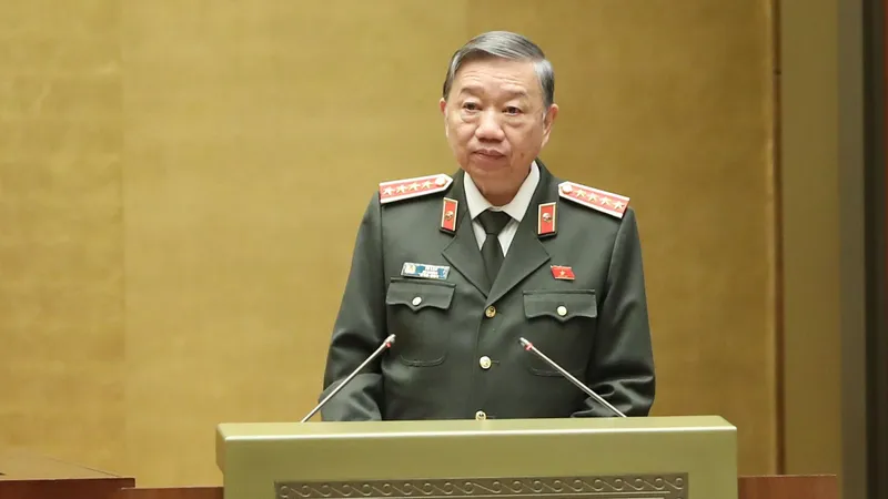 Bộ Công an có trách nhiệm đảm bảo người sử dụng Thẻ Căn cước không bị theo dõi