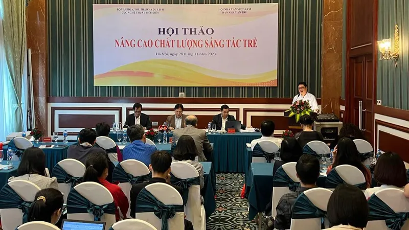 Hội thảo "Nâng cao sáng tác văn học trẻ"