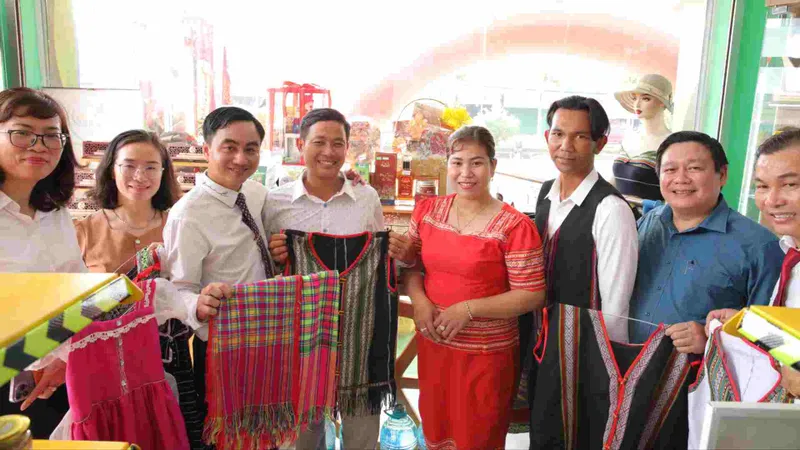 Bình Phước: Khai trương cửa hàng phân phối sản phẩm OCOP và đặc sản vùng miền 