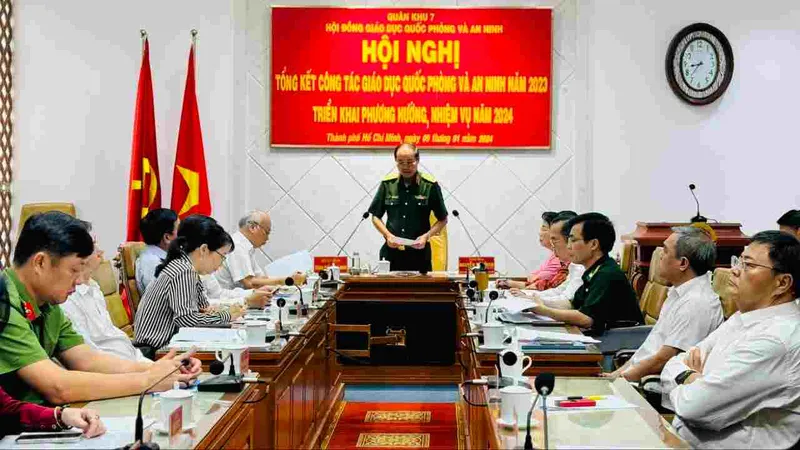 Các đại biểu tham dự tại điểm cầu TPHCM. Ảnh: CHÍ THẠCH