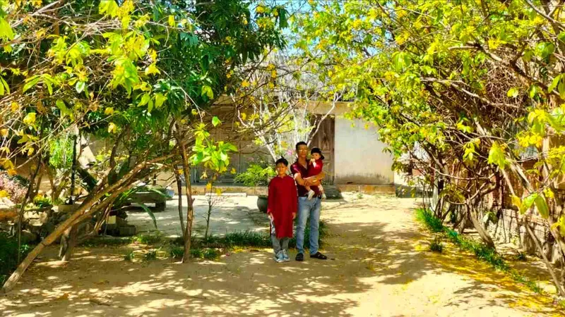 Tết về thương chái bếp xưa