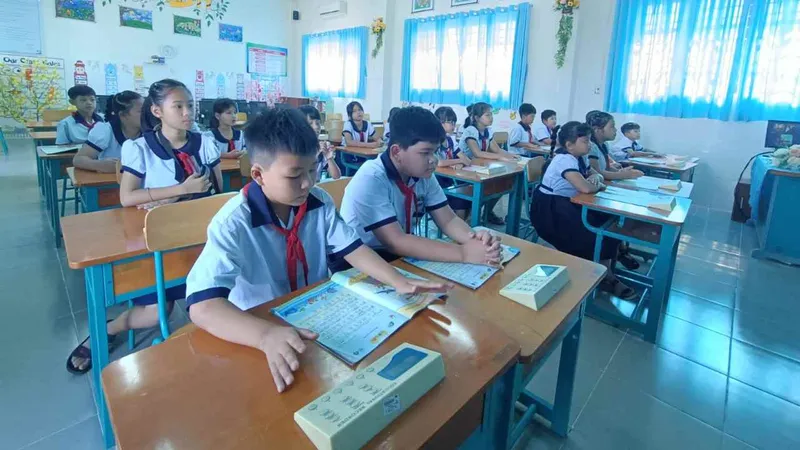 TPHCM: Cơ sở giáo dục cập nhật danh mục sách giáo khoa được lựa chọn cho năm học 2024-2025 chậm nhất ngày 5-3