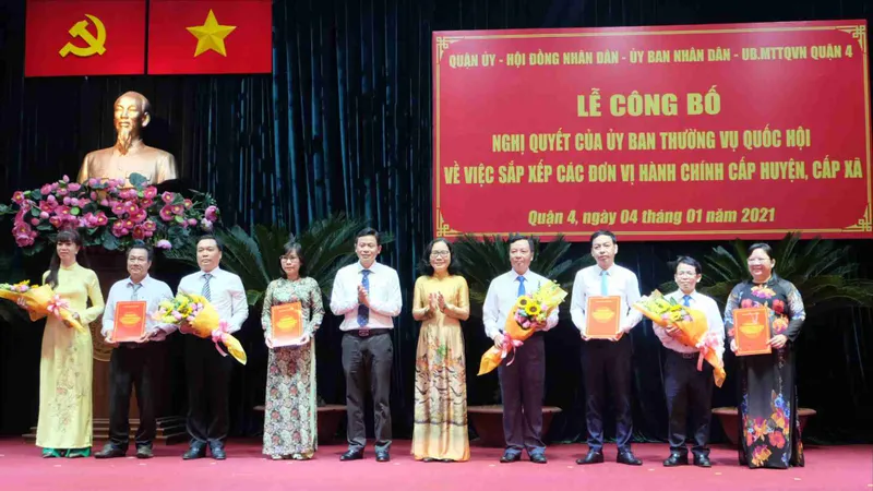 Giải quyết chế độ, chính sách với trường hợp không bố trí việc khác khi sắp xếp đơn vị hành chính 