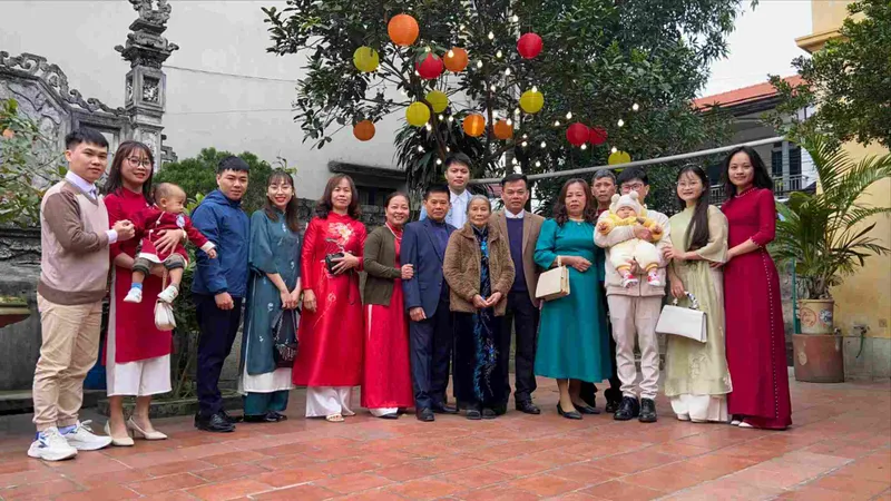 Những cái Tết không trọn vẹn