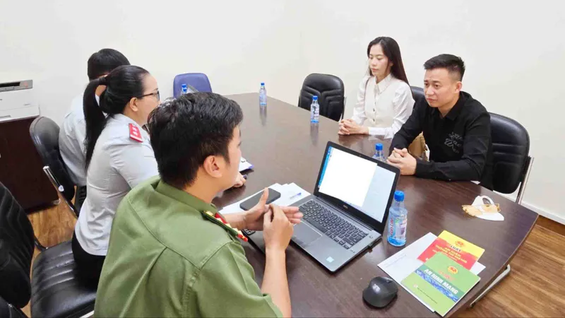 Nam Em tiếp tục bị Sở TT-TT TPHCM phạt 