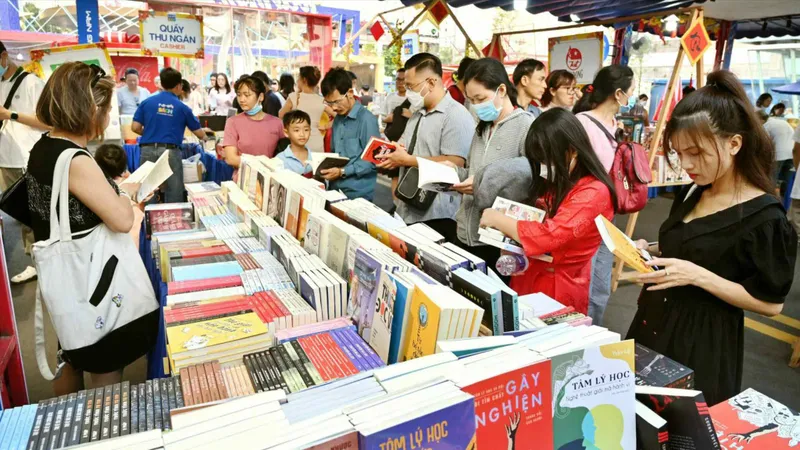 Người trẻ kiến tạo tương lai
