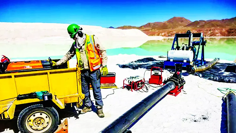 Khai thác lithium tại Chile gặp khó khăn do hạn hán Ảnh: GETTY IMAGES/ INVESTOPEDIA
