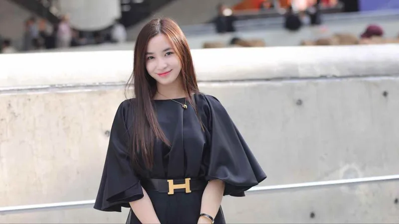 Khẳng định bản thân nơi xứ xa