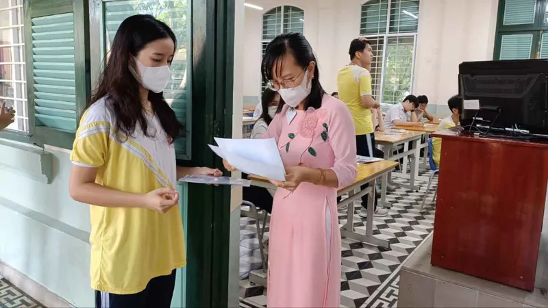 TPHCM: Ứng dụng VNEID không thay thế căn cước công dân tại kỳ thi tuyển sinh lớp 10