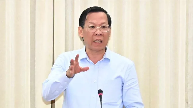 2 vấn đề lớn TPHCM cần khắc phục để phát triển kinh tế - xã hội
