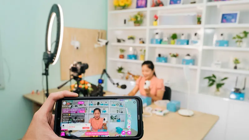 Mua nhanh sắm vội