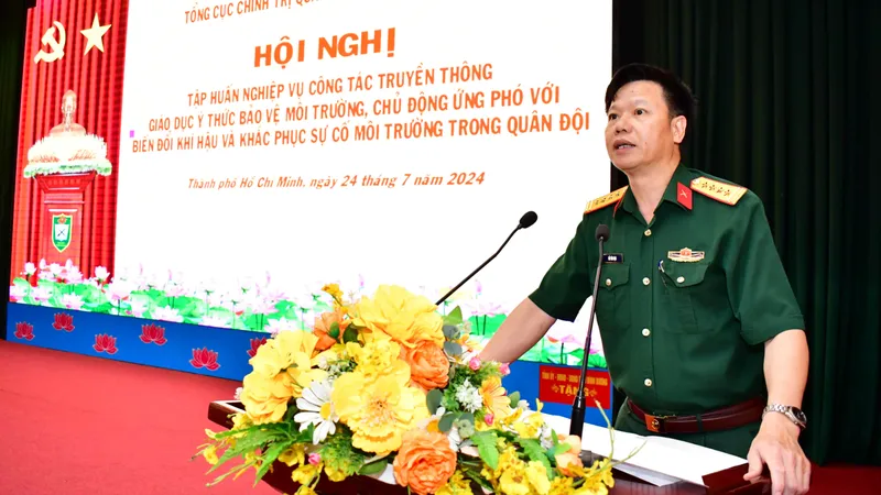 Tập huấn nghiệp vụ truyền thông về môi trường, biến đổi khí hậu