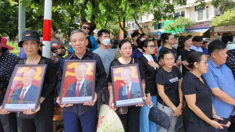 Tiễn người đi