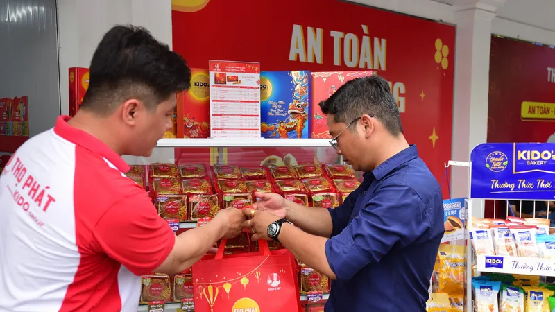 Đa dạng mẫu mã bánh trung thu 