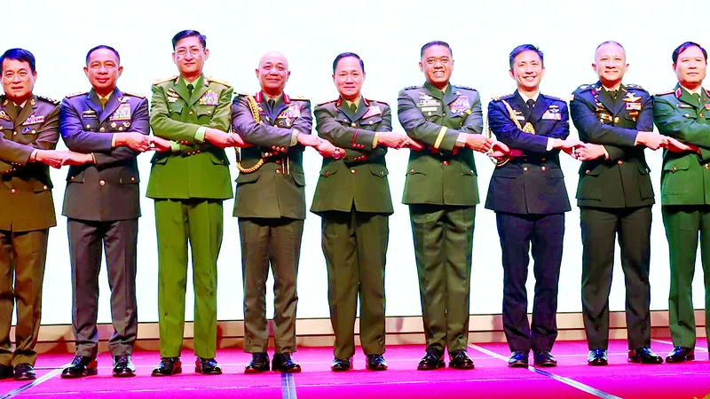 Tư lệnh Lực lượng quốc phòng các nước ASEAN tại hội nghị. Ảnh: TTXVN