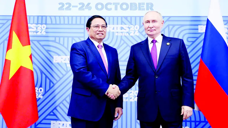 Thủ tướng Phạm Minh Chính với Tổng thống Liên bang Nga Vladimir Putin, Chủ tịch Nhóm BRICS năm 2024. Ảnh: TTXVN