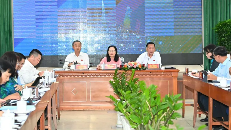 Thường trực HĐND TPHCM tổ chức hoạt động giải trình về chuyển đổi số phục vụ người dân, doanh nghiệp