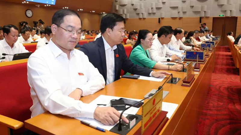 Hà Nội ra nghị quyết về cắt điện, nước đối với nhiều loại hình công trình vi phạm