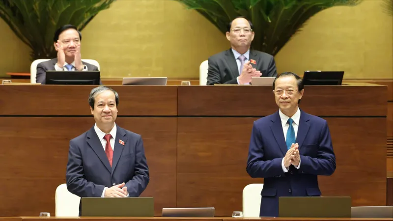 Lãnh đạo Bộ GD-ĐT tại phiên thảo luận. Ảnh: QUANG PHÚC