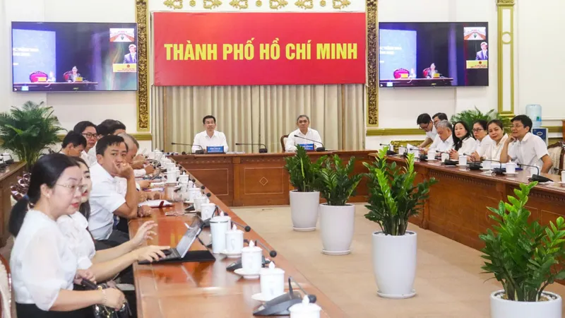 Nâng cao hiệu quả công tác quản lý nhà nước về công tác dân tộc, tôn giáo trên địa bàn TPHCM