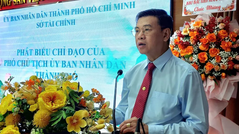 Thu tiền sử dụng đất không đạt, TPHCM vẫn vượt chỉ tiêu thu ngân sách