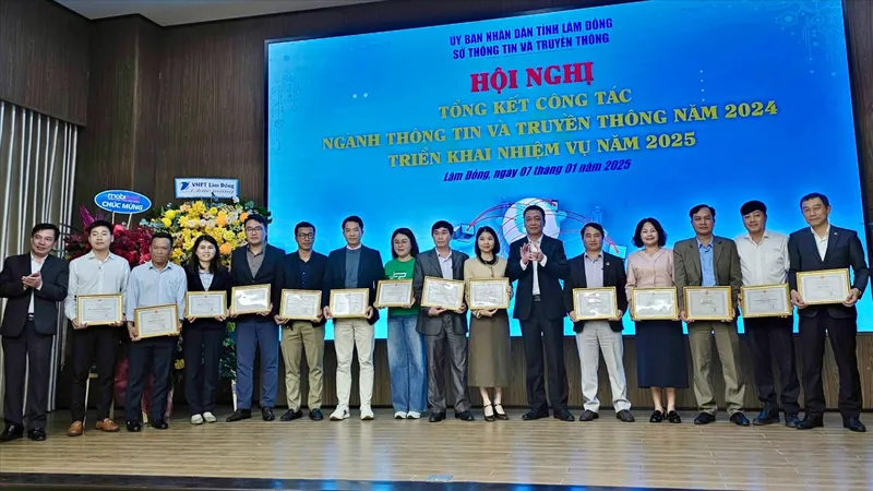 Các cơ quan báo chí góp phần thu hút du khách đến với Lâm Đồng
