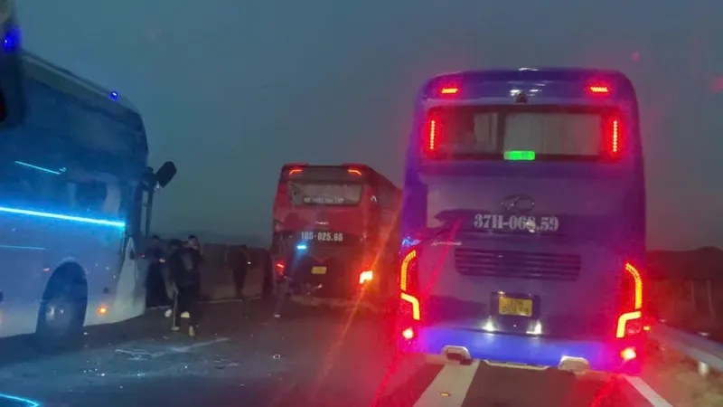 Hiện trường vụ tai nạn. Ảnh: NDCC