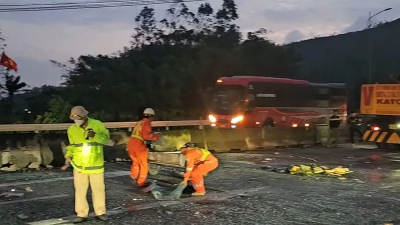 Tài xế gây tai nạn trên Quốc lộ 1A qua Phú Yên không đủ điều kiện lái xe khách 