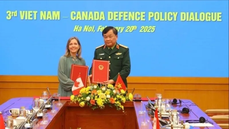 Đối thoại chính sách quốc phòng Việt Nam - Canada lần thứ 3