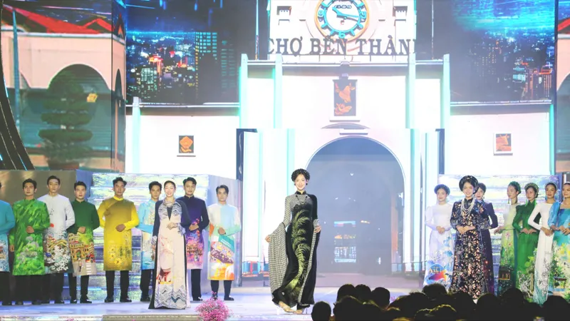 Rộn ràng Khai mạc Lễ hội Áo dài TPHCM năm 2025