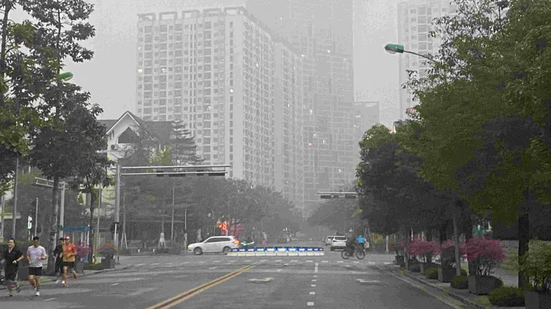 Hà Nội mưa phùn, ẩm ướt