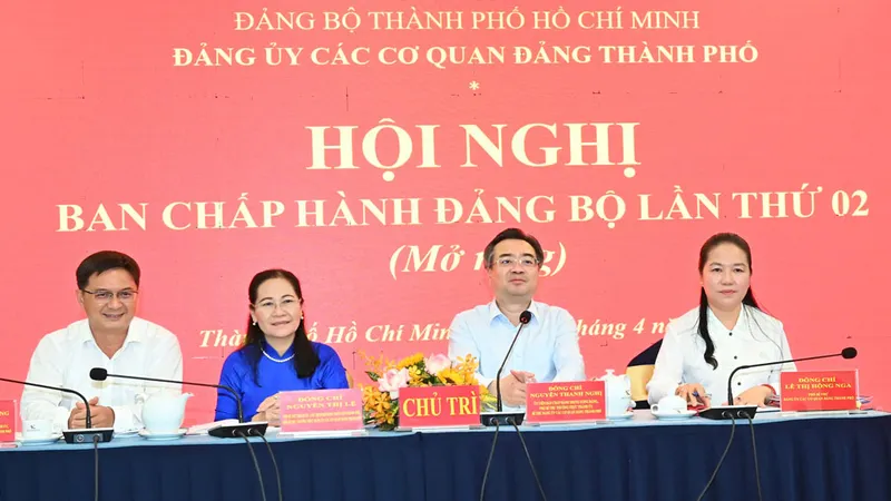 Đồng chí Nguyễn Thanh Nghị yêu cầu làm tốt công tác tư tưởng, nắm bắt tình hình của cán bộ, đảng viên