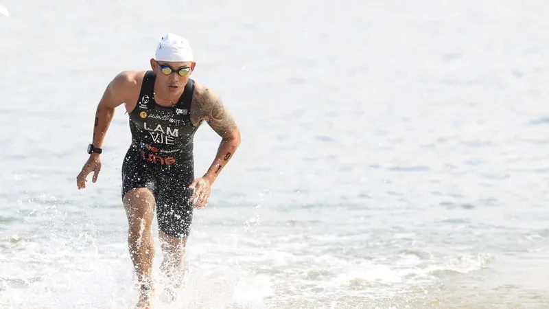 Lâm Quang Nhật là VĐV triathlon tiên phong của Việt Nam. Ảnh: DŨNG PHƯƠNG