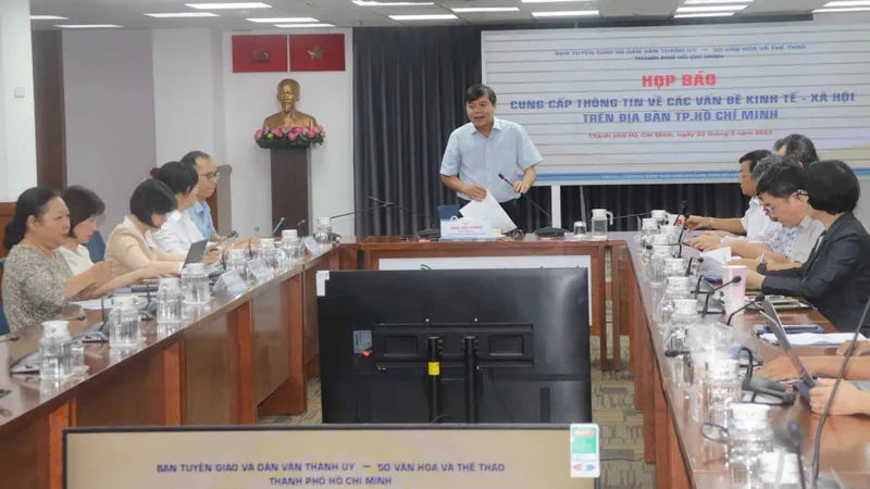 TPHCM đang xác minh vụ TikToker Võ Hà Linh bị tố bán hàng phá giá