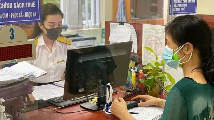 Cục Thuế yêu cầu hỗ trợ người nộp thuế cả trong ngày nghỉ