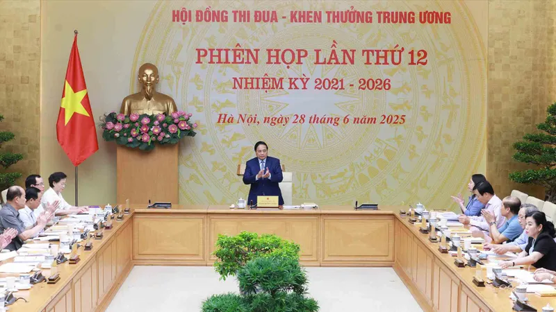 Thủ tướng Phạm Minh Chính đã chủ trì phiên họp thứ 12 của Hội đồng Thi đua - Khen thưởng Trung ương