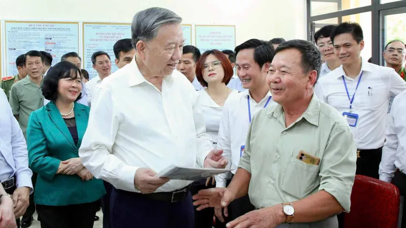 Tổng Bí thư Tô Lâm kiểm tra hoạt động chính quyền địa phương 2 cấp tại Hà Nội 