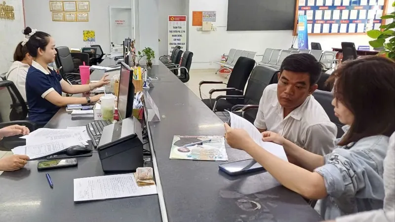 Phường Dĩ An: Cập nhật chữ ký số để giải quyết thủ tục hành chính
