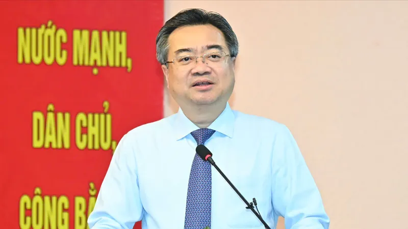 Ổn định tổ chức, nhanh chóng đi vào hoạt động